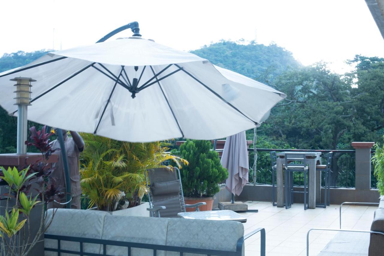 Residence Massou Yaounde Bagian luar foto